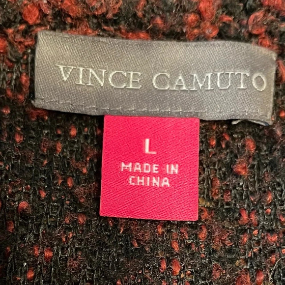 Vince Camuto sweater, size Large - Picture 2 of 3